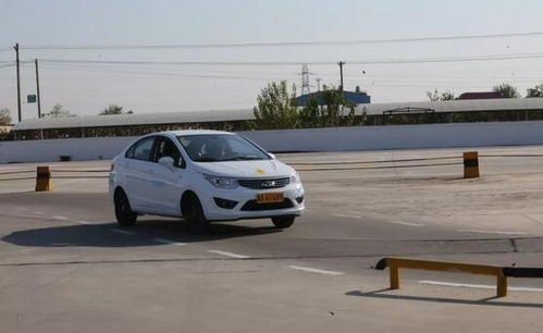 油车的教学真能开电车 从驾校角度浅谈电动汽车事故